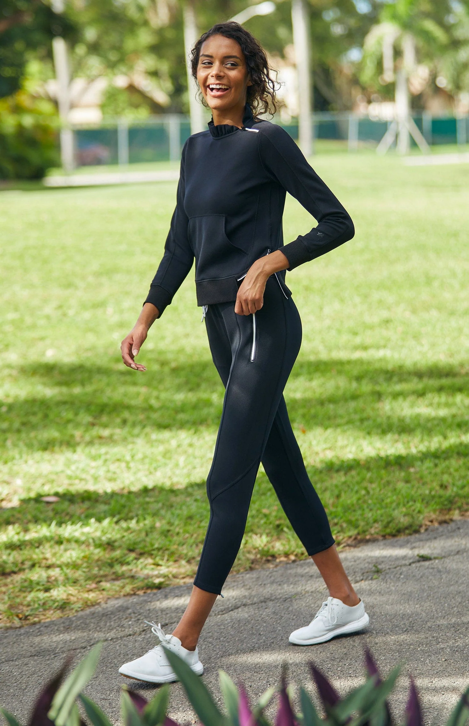 Eleanor Noir Black Jogger - Image 3