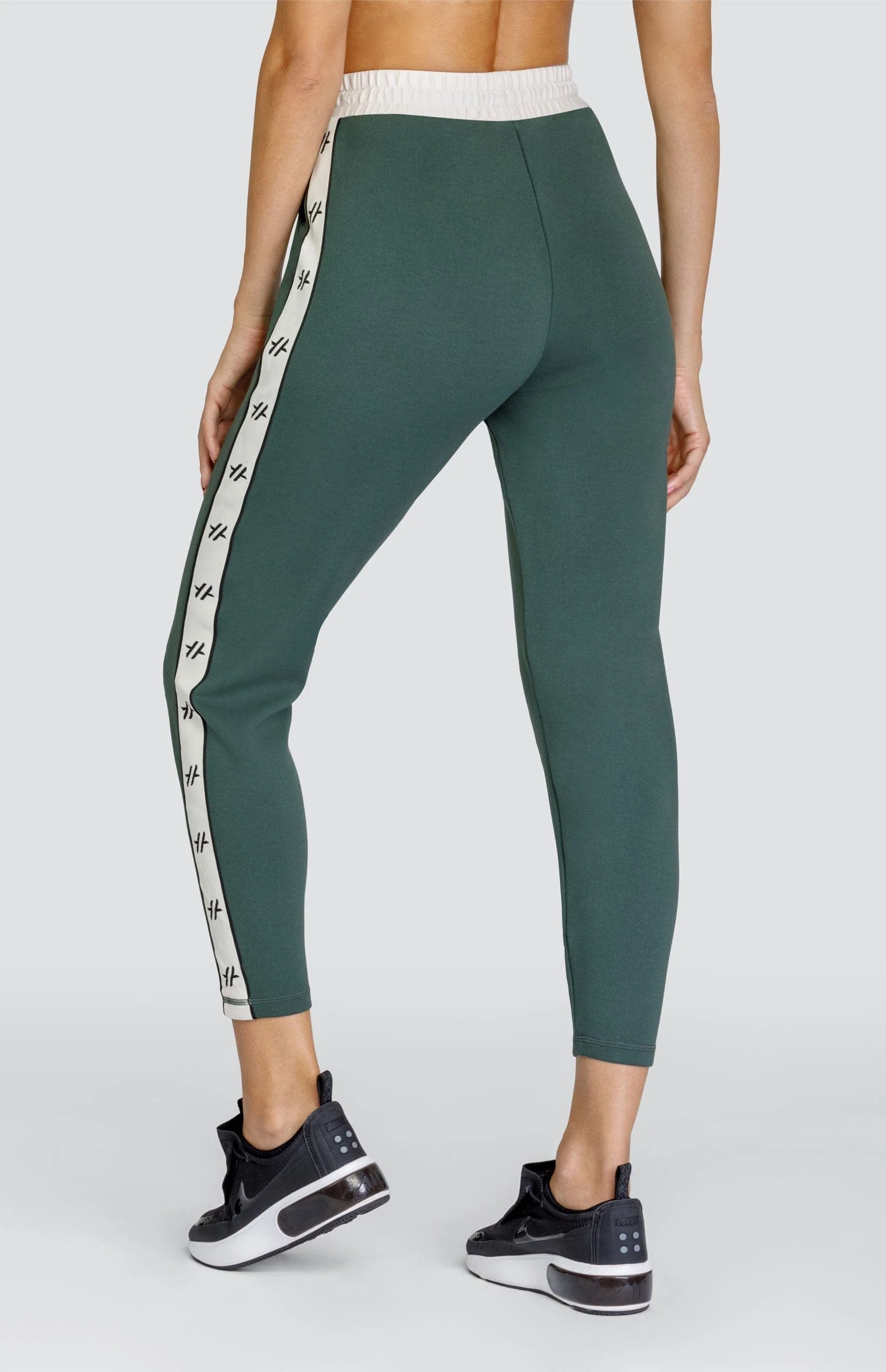 Hart 27" Jogger - Army Green - Image 4